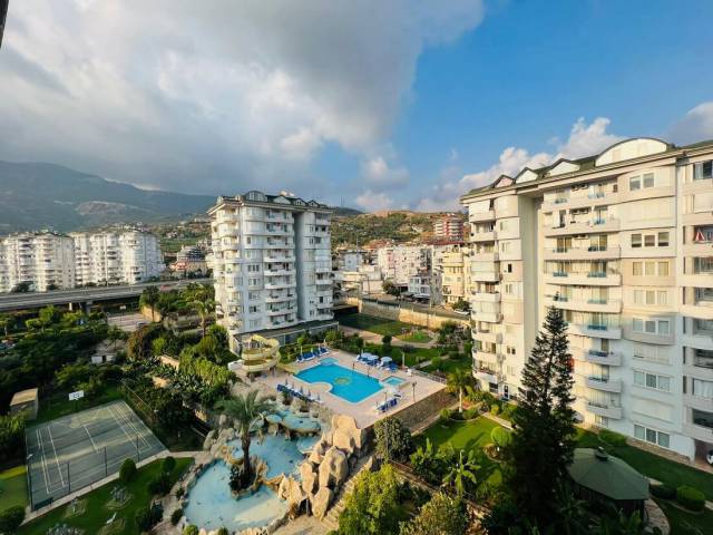 Apartment with a mountain view!