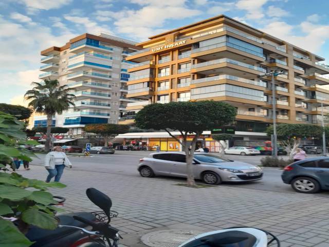 Cozy apartment in Mahmutlar within walking distance to the sea