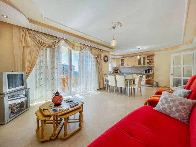 Spacious apartment with mountain and sea views