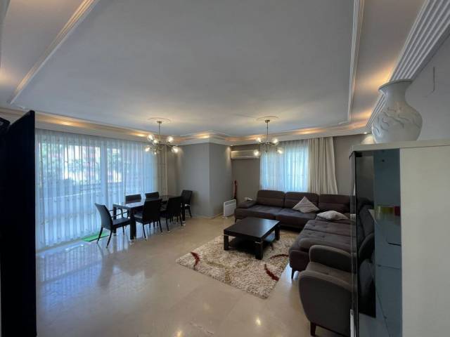 Apartment 3+1 in Mahmutlar