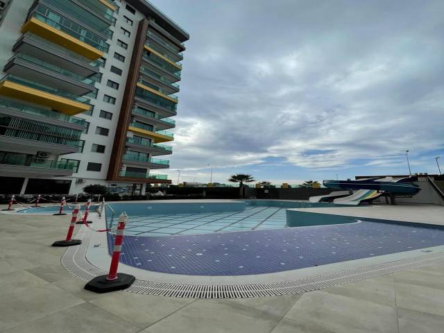 Apartment in Mahmutlar with sea view